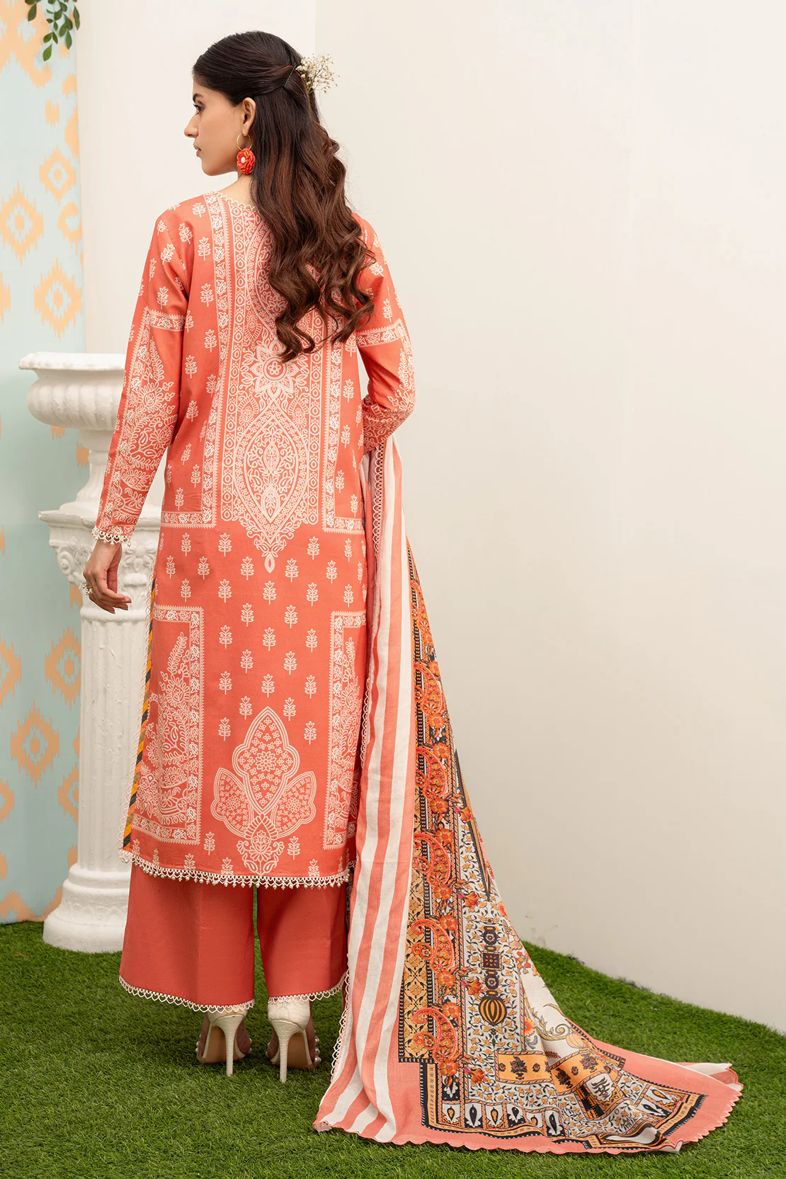 Printed - 2 Pc Lawn Suit - Image 2
