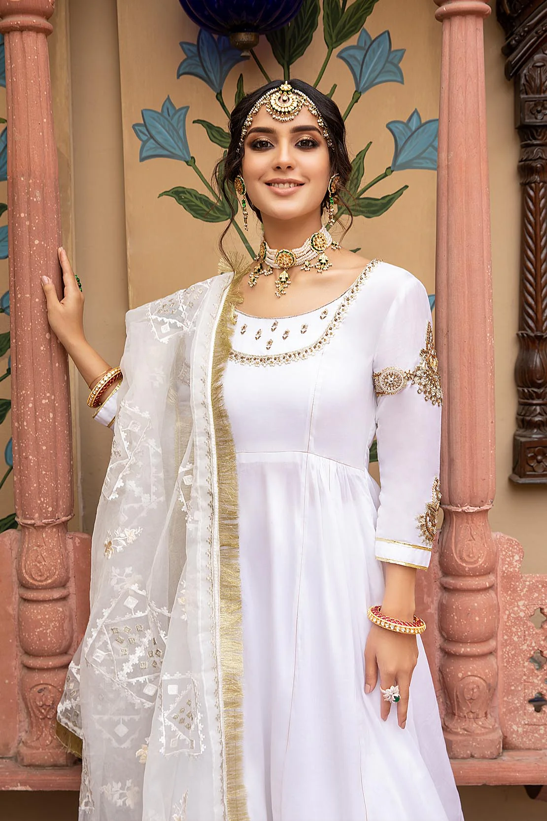 D-533 White - Image 5