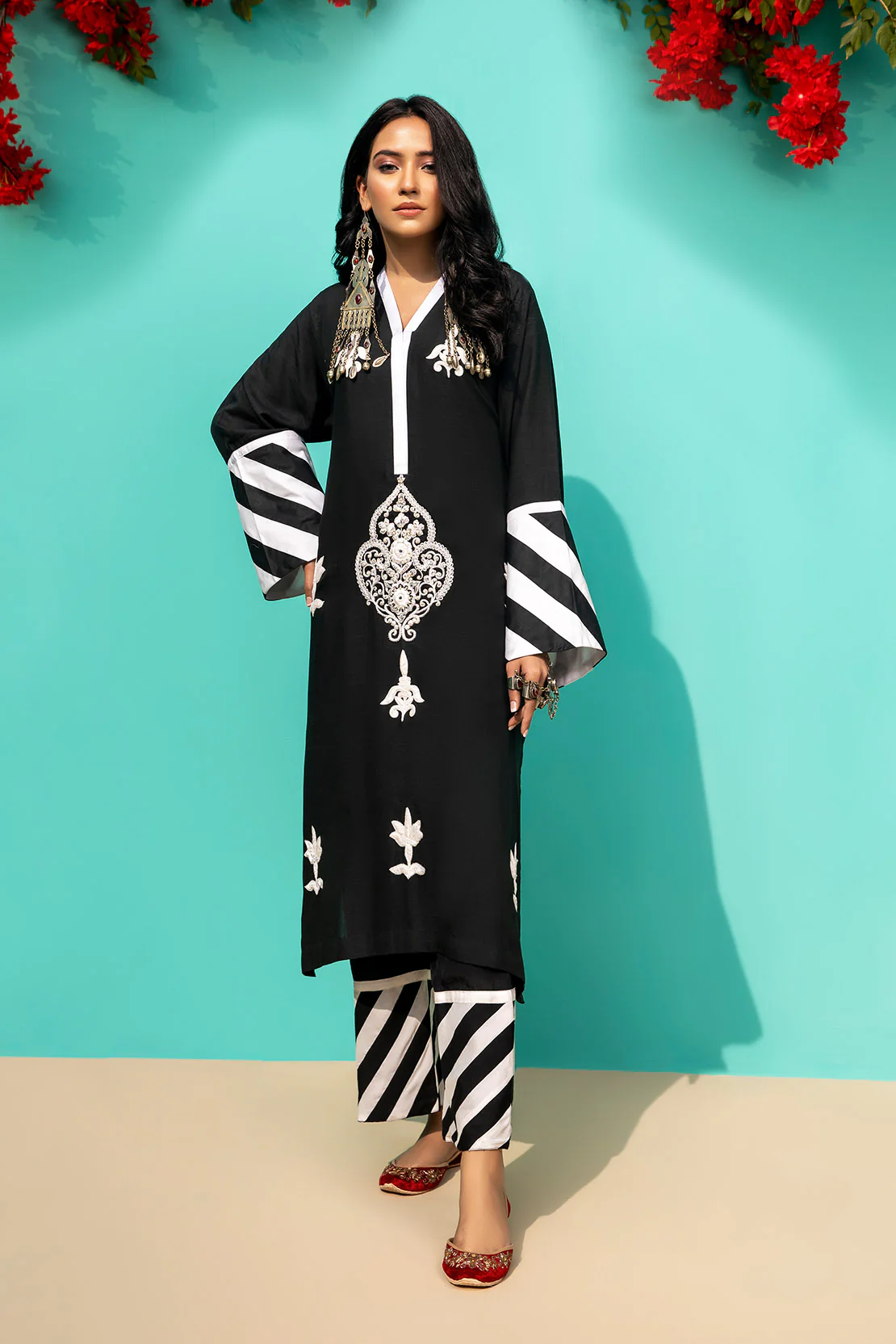 D526 CHATTA-PATTI KURTI - Image 3