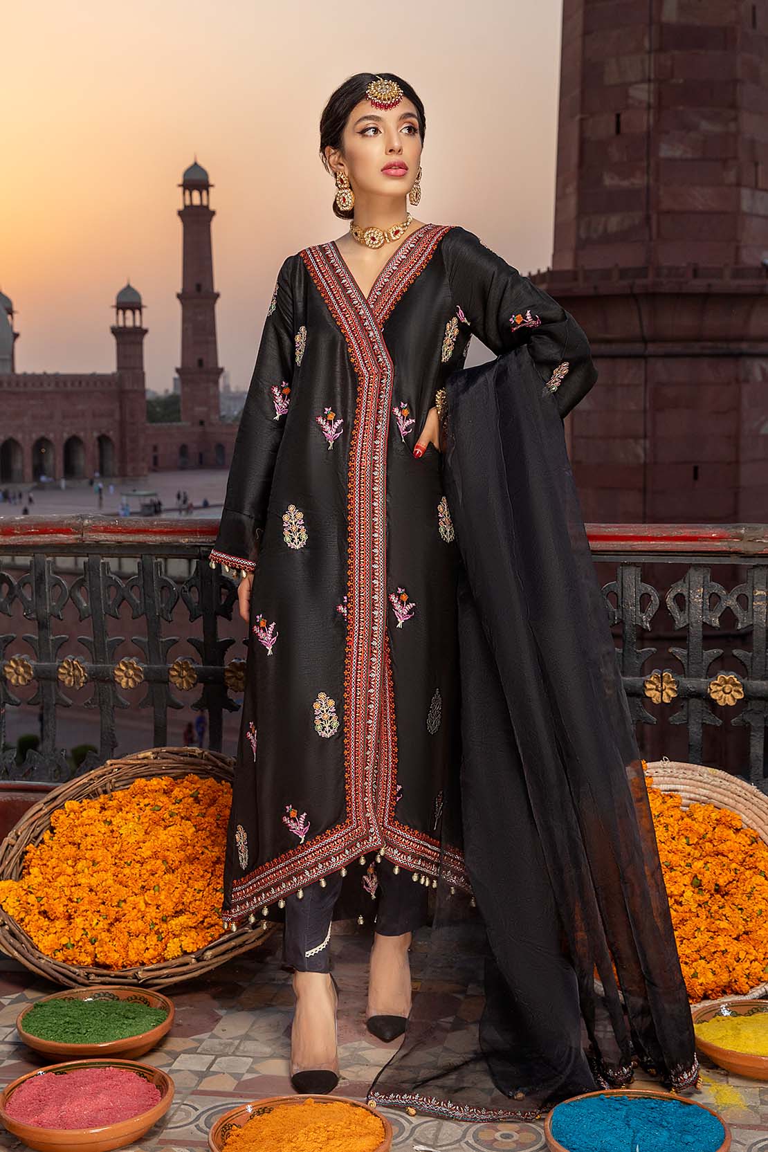 D556 - Black - Image 4