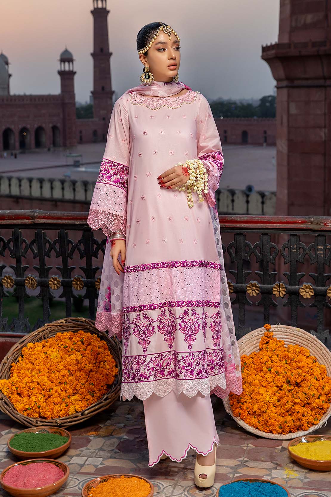 D562 - Pink - Image 4