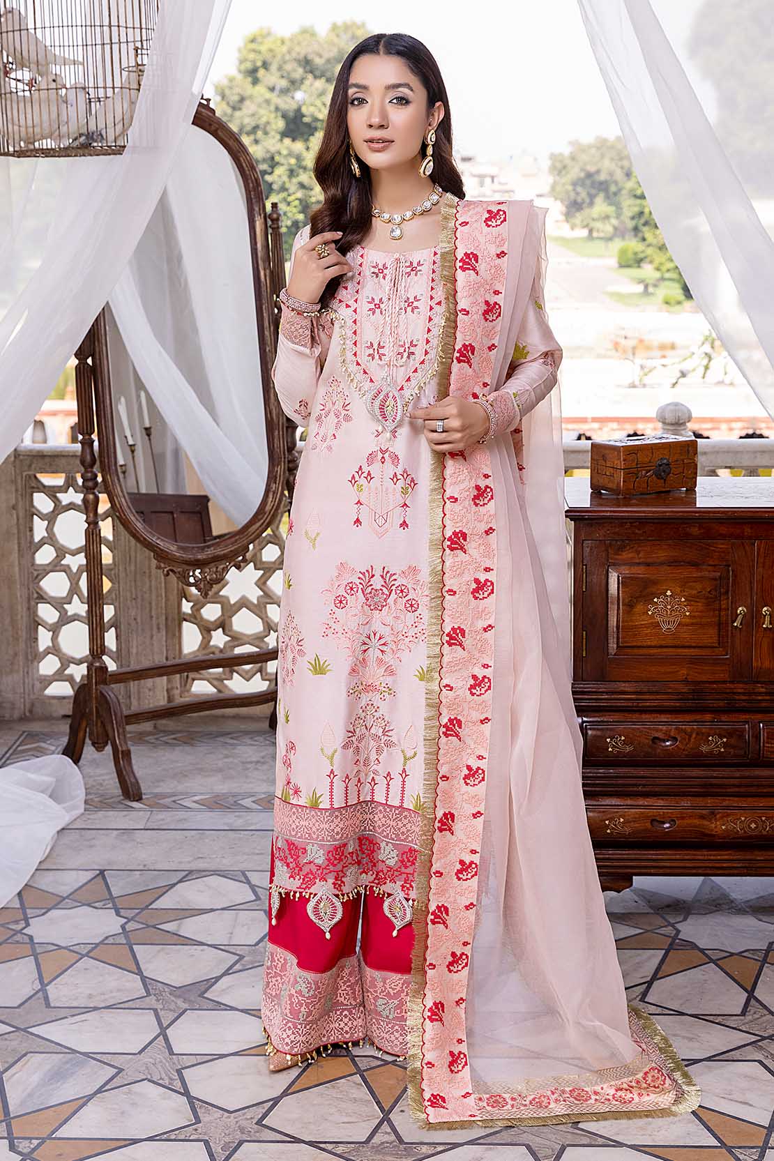 D576 - Image 2