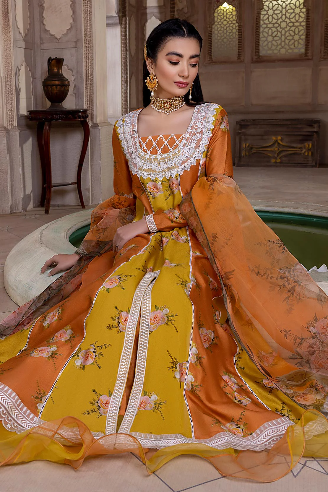 D594 - Orange