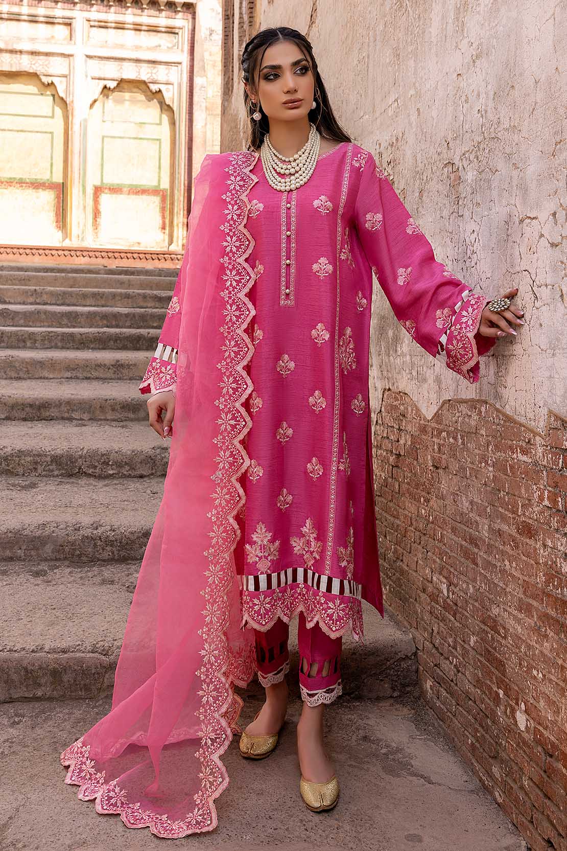 Embroidered Raw Silk Suit - Image 2