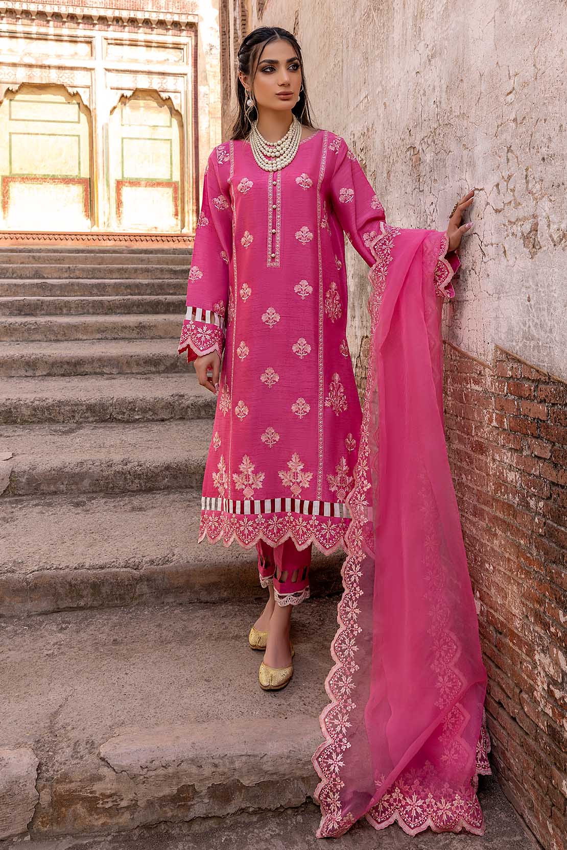 Embroidered Raw Silk Suit - Image 3