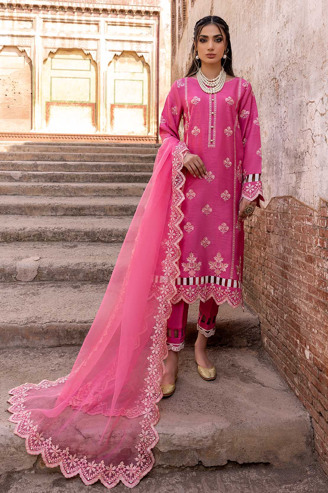 Embroidered Raw Silk Suit - Image 5