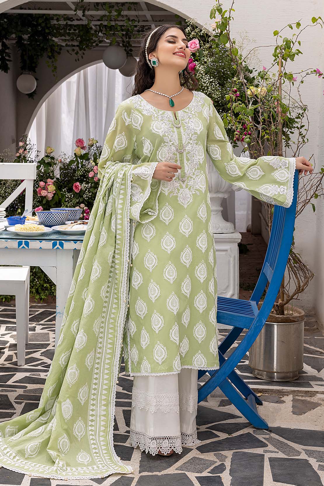 Embroidered Lawn Suit - Image 5
