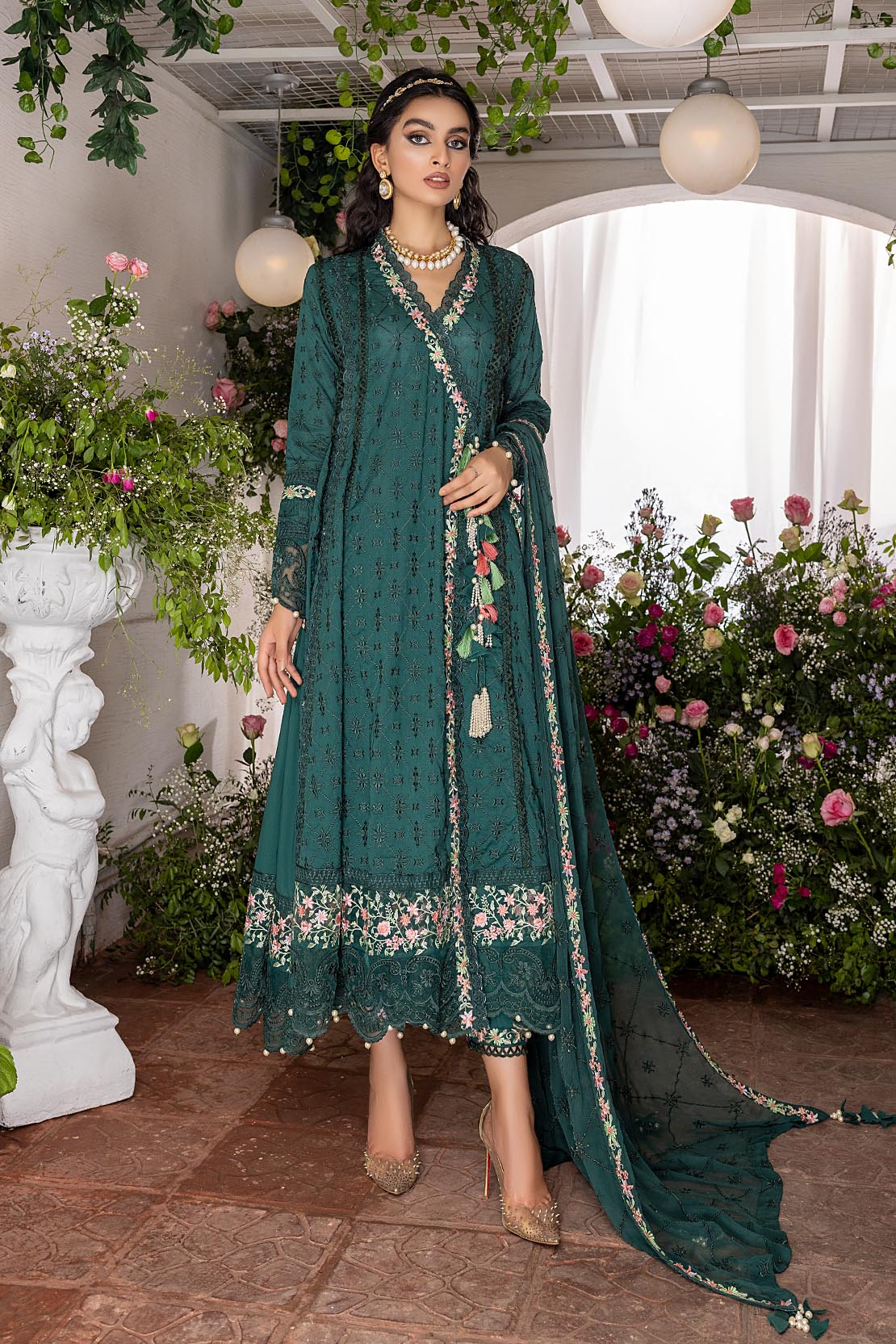 Embroidered Lawn Suit - Image 4