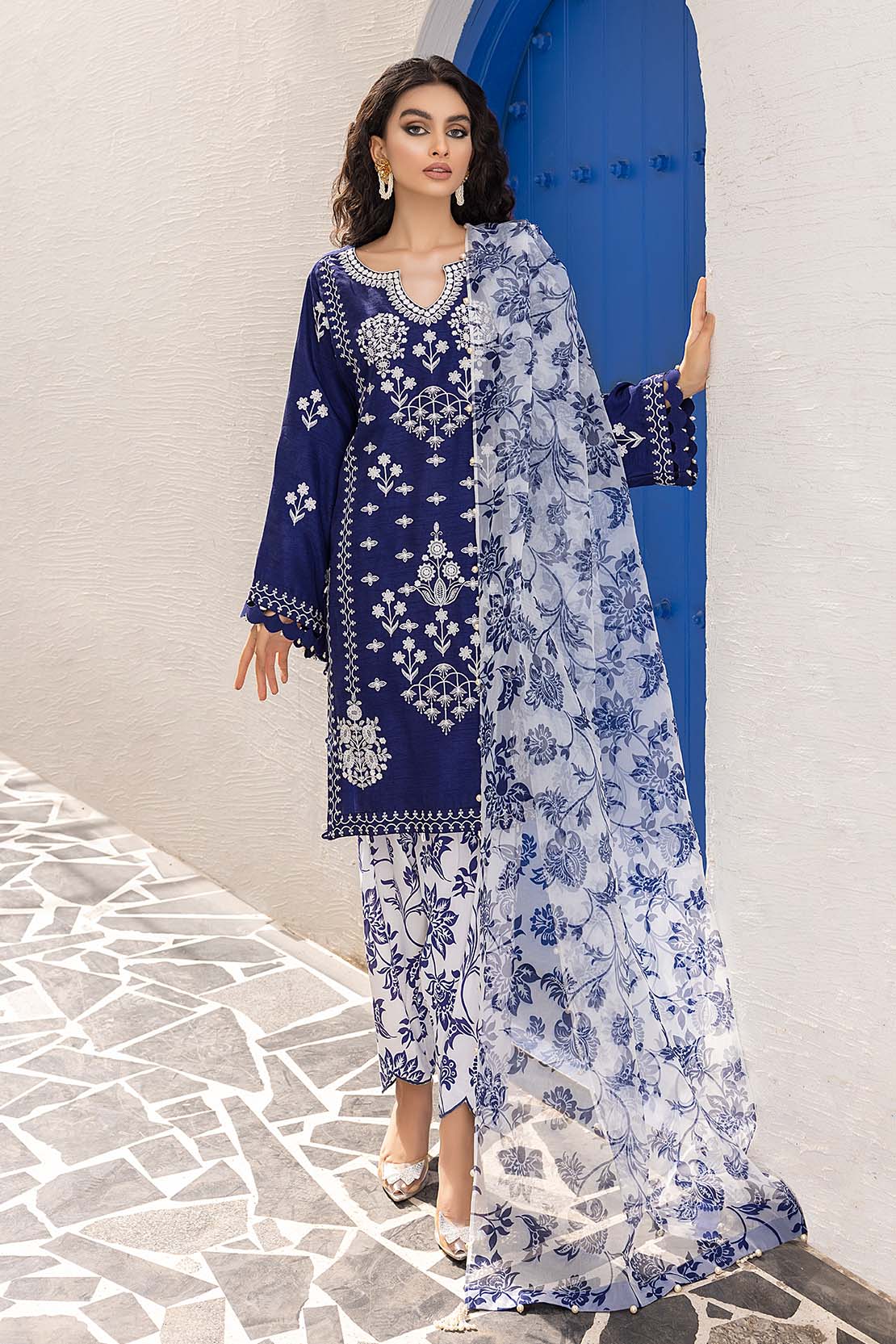 Embroidered Grip Suit - Image 6