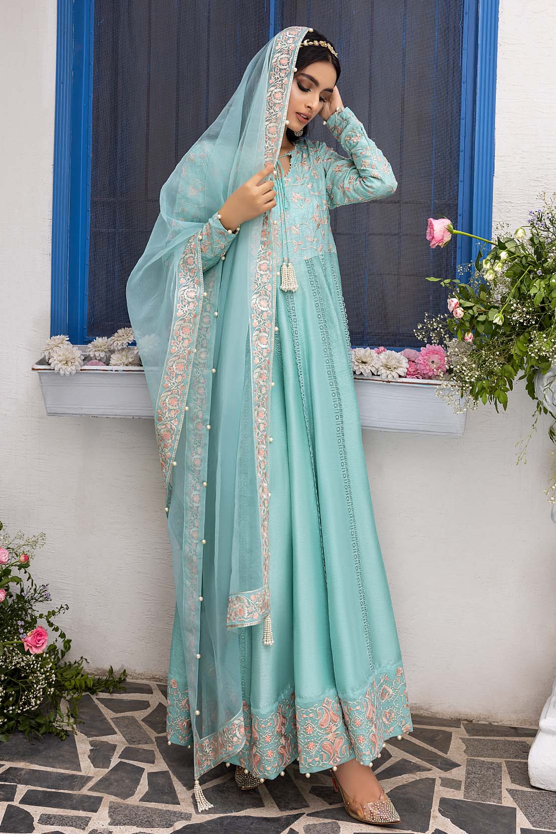Embroidered Grip Suit - Image 4