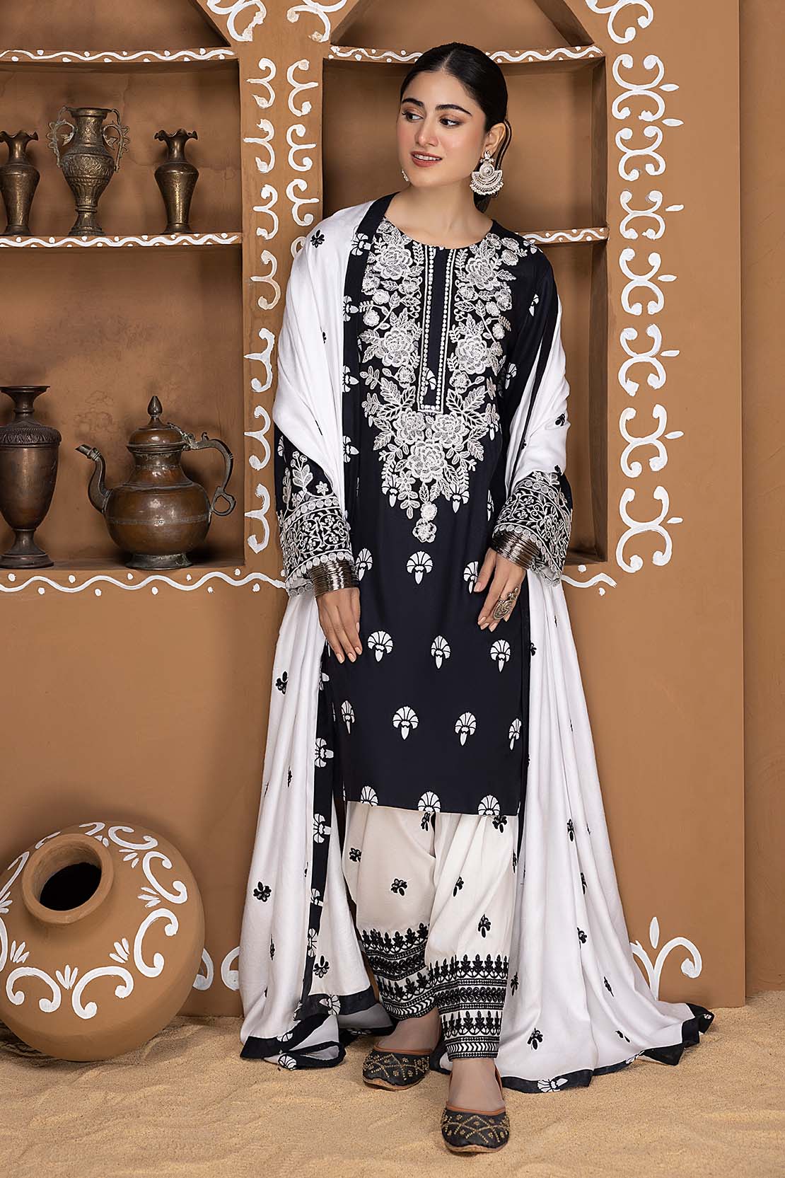 D674 - Image 4