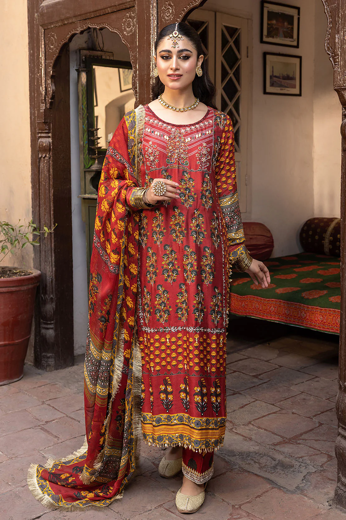 D701 - Image 4