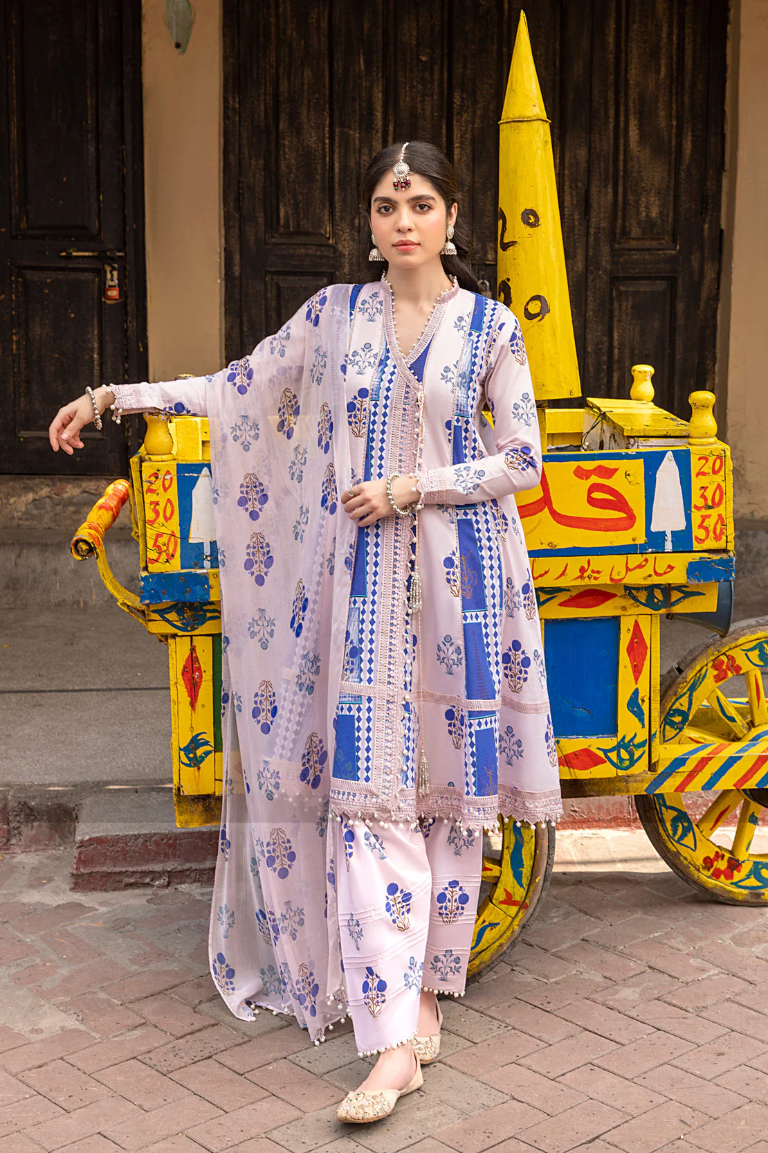 Khushboo - Image 2