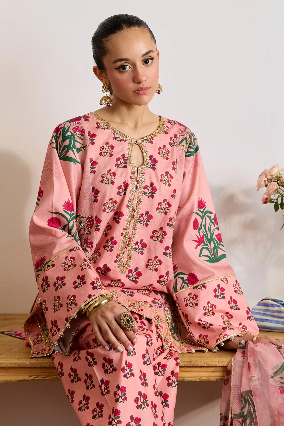 RUNG – 3PC LAWN & ORGANZA LUXURY PRET - Image 6
