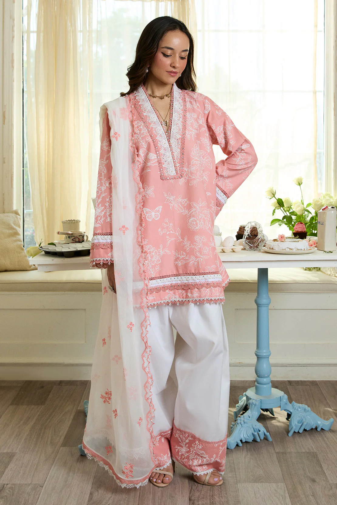 NOORE – 3PC LAWN & CHIFFON LUXURY PRET - Image 3