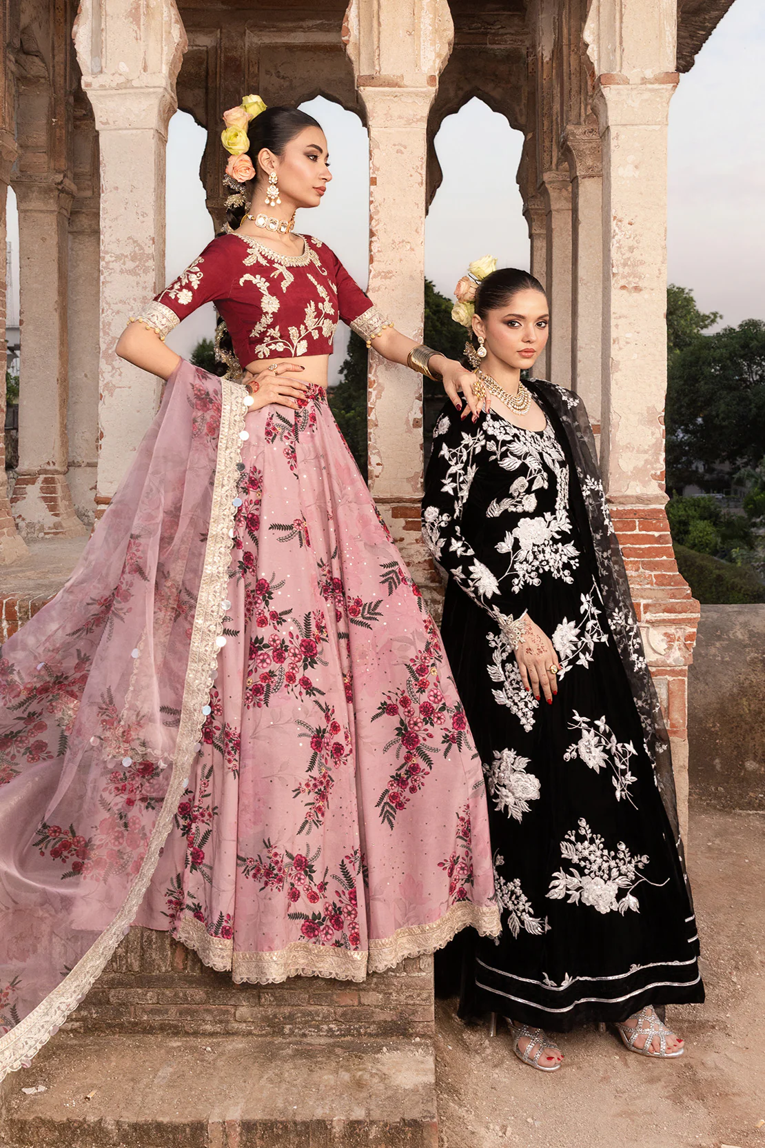 GULNAAR – 2PC VELVET & ORGANZA WEDDING FESTIVE PRET - Image 11