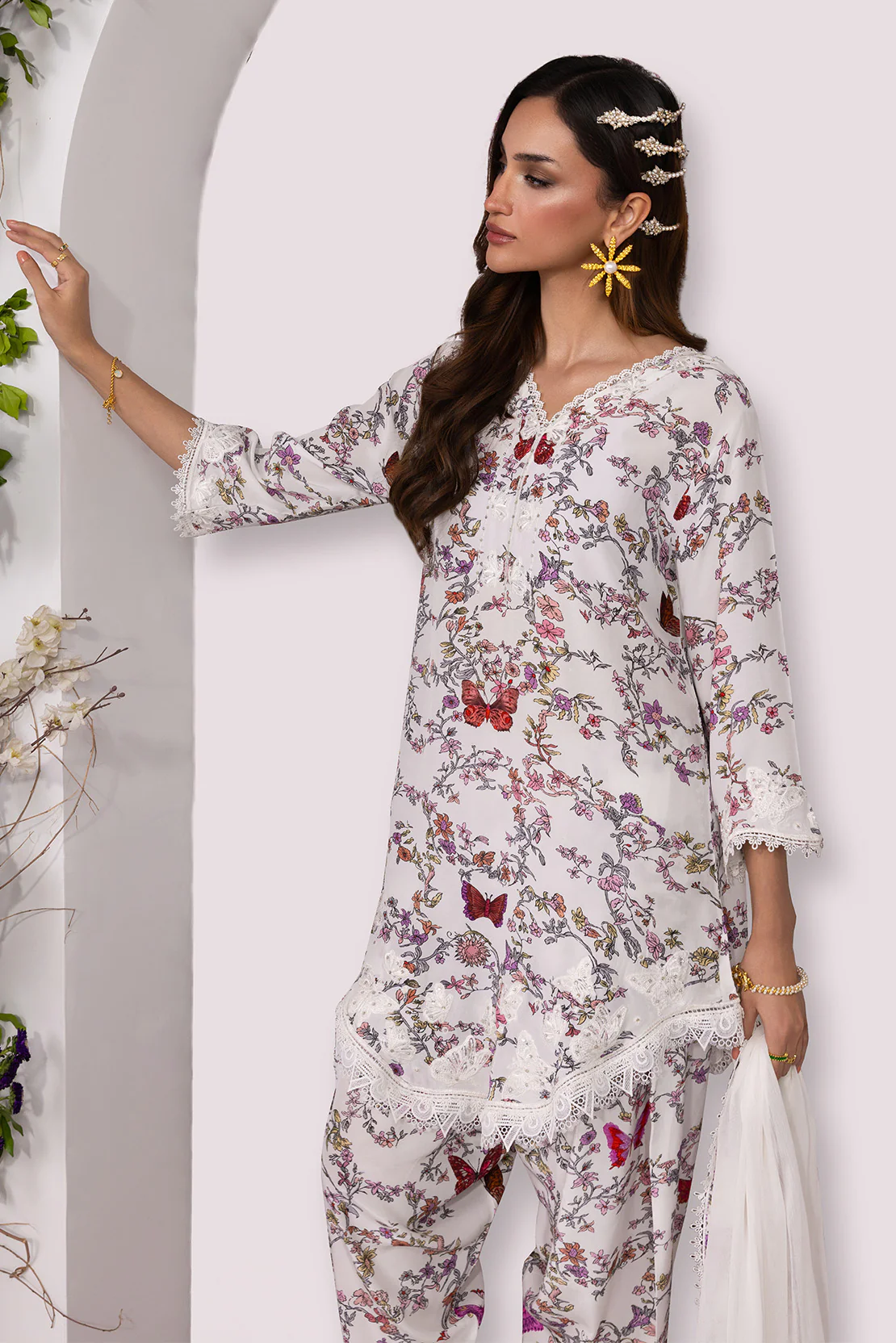 BUTTERFLY BUNCH – 3PC GRIP & CHIFFON PRET GRIP/SILK - Image 5