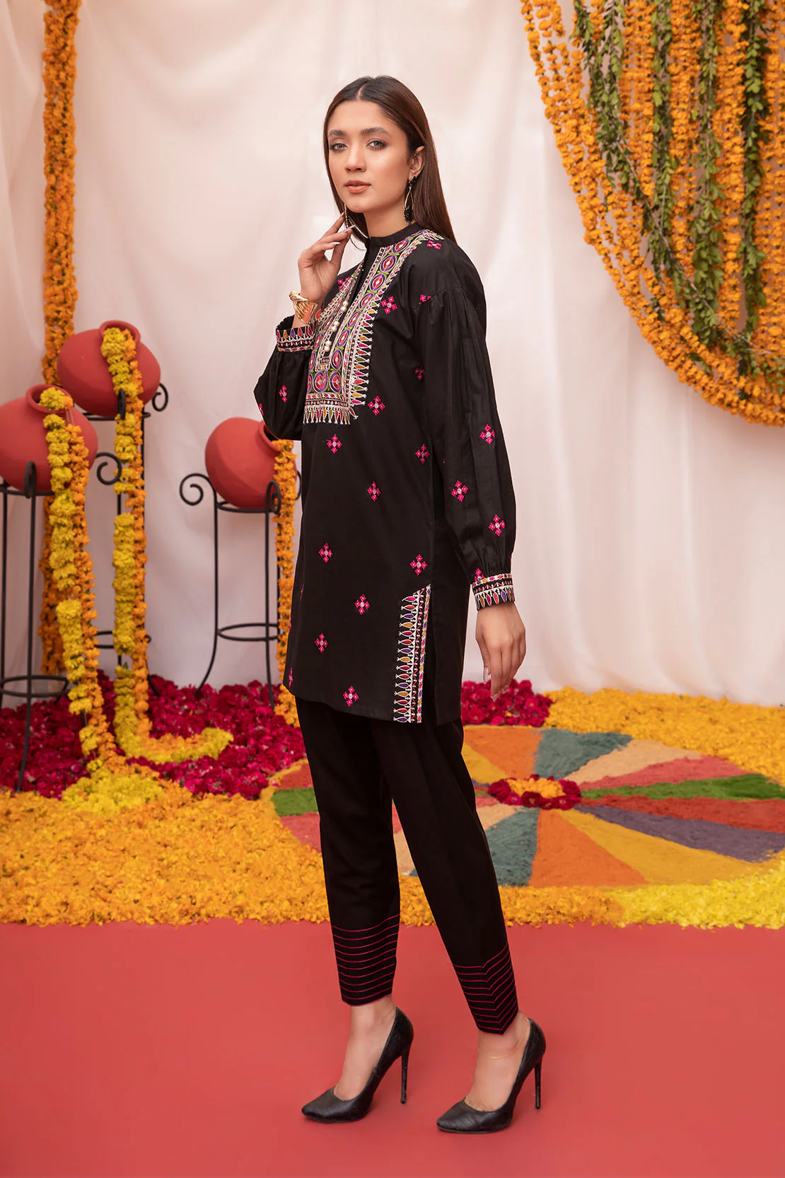 Solid Embroidered Fusion Kurti - Image 3