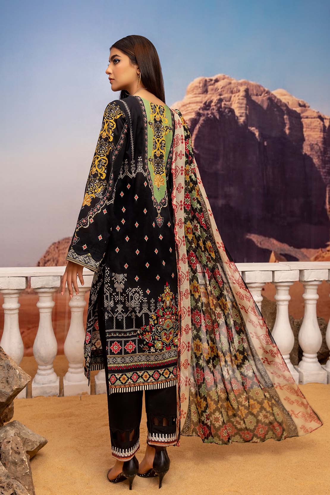 Shirt Trouser Dupatta - Image 2