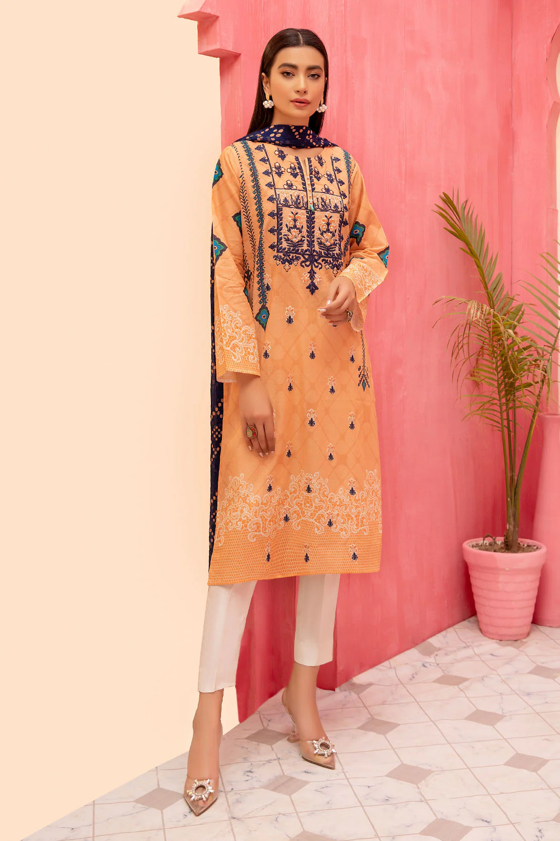 Shirt Trouser Dupatta - Image 3
