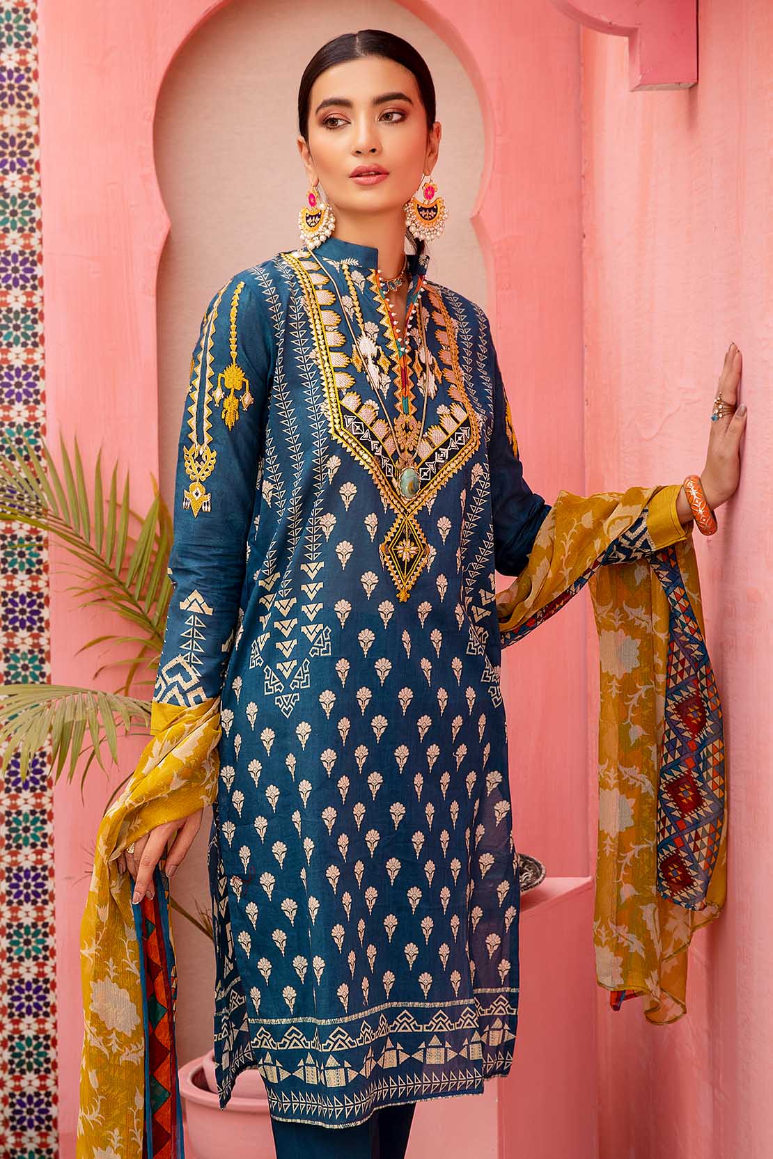 Shirt Trouser Dupatta - Image 4
