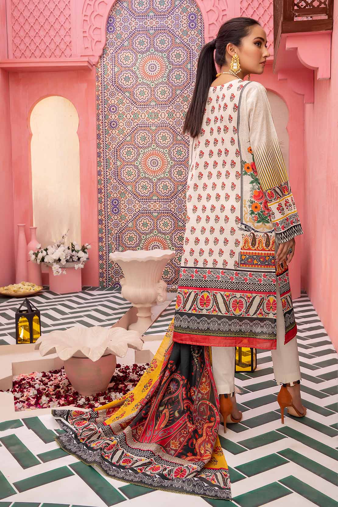Shirt Trouser Dupatta - Image 2