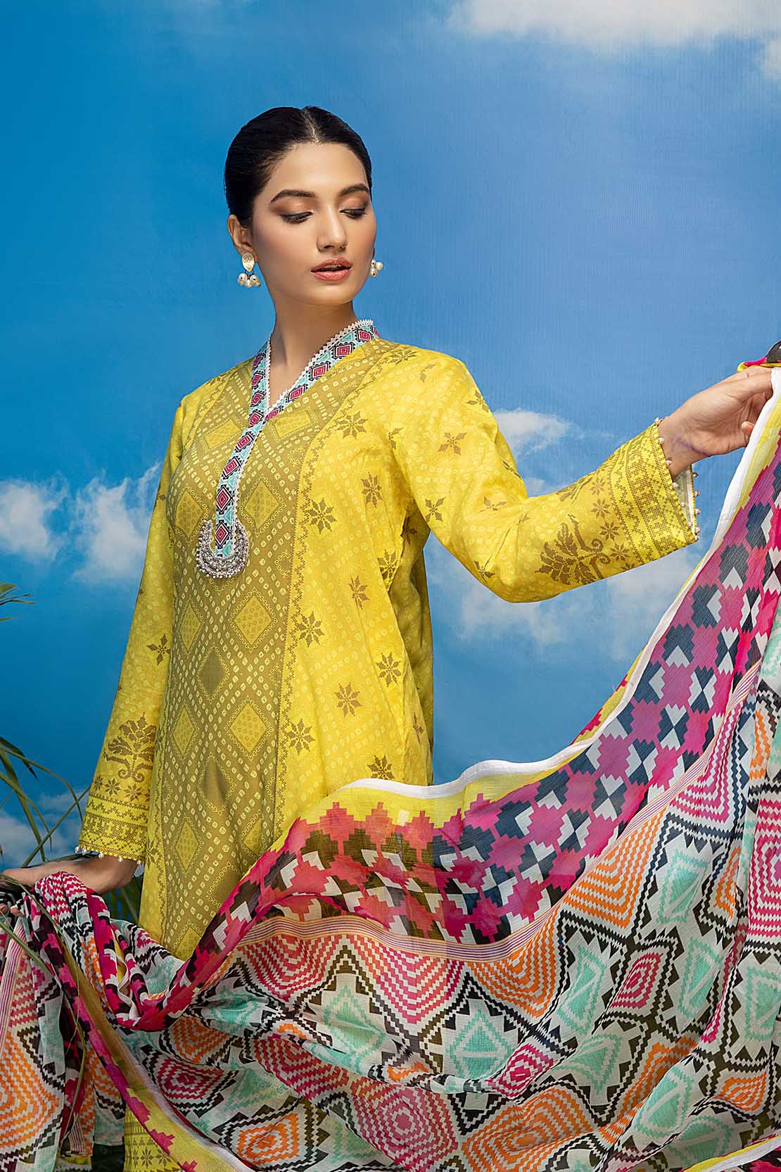 Shirt Trouser Dupatta - Image 3