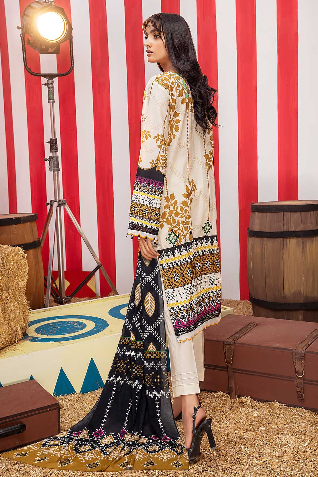 Shirt Trouser Dupatta - Image 2