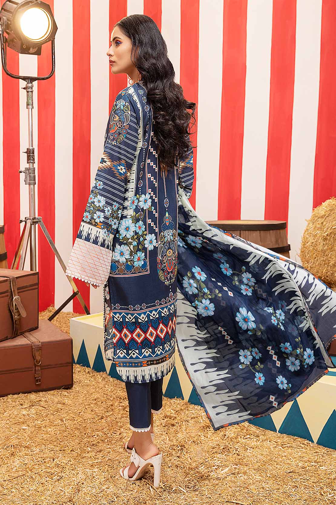 Shirt Trouser Dupatta - Image 2