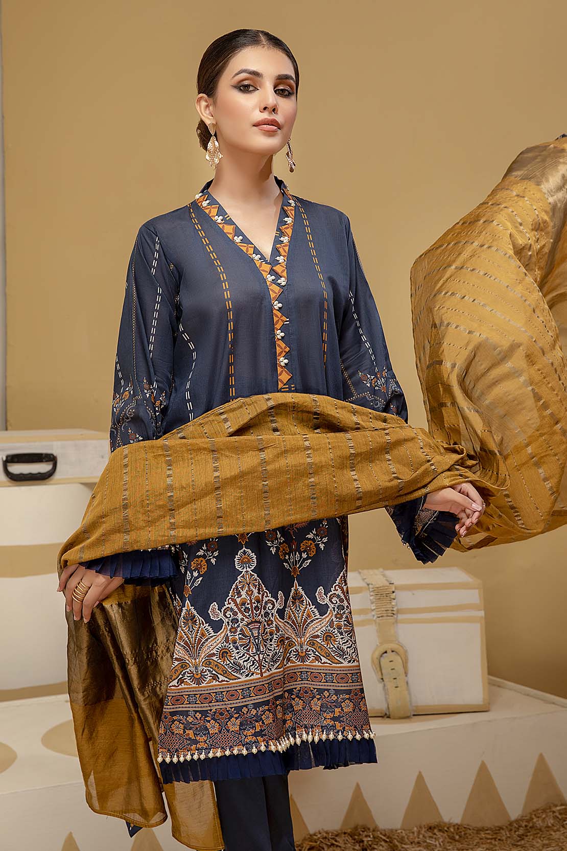 Shirt Trouser Dupatta - Image 4