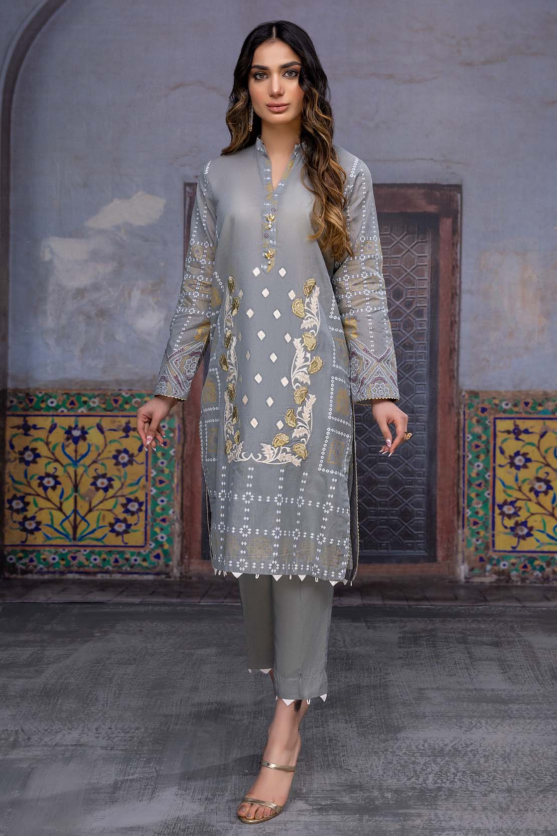 Embroidered Shirt - Image 4