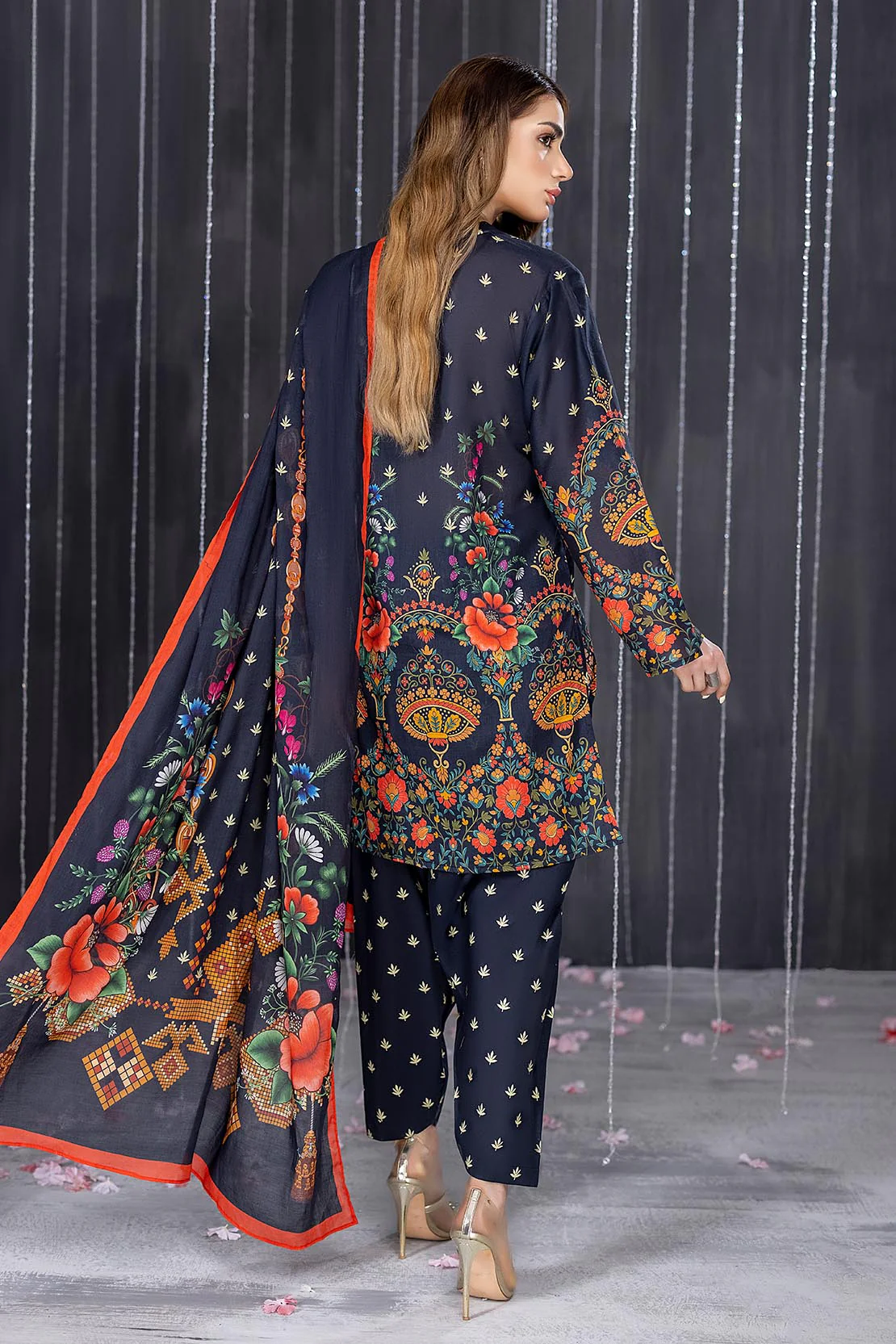 Shirt Trouser Dupatta - Image 2