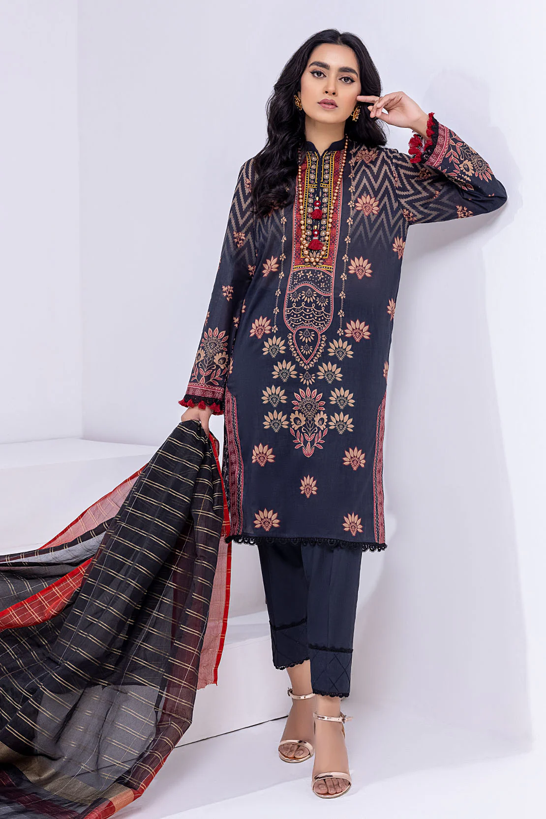 Shirt Trouser Dupatta - Image 3