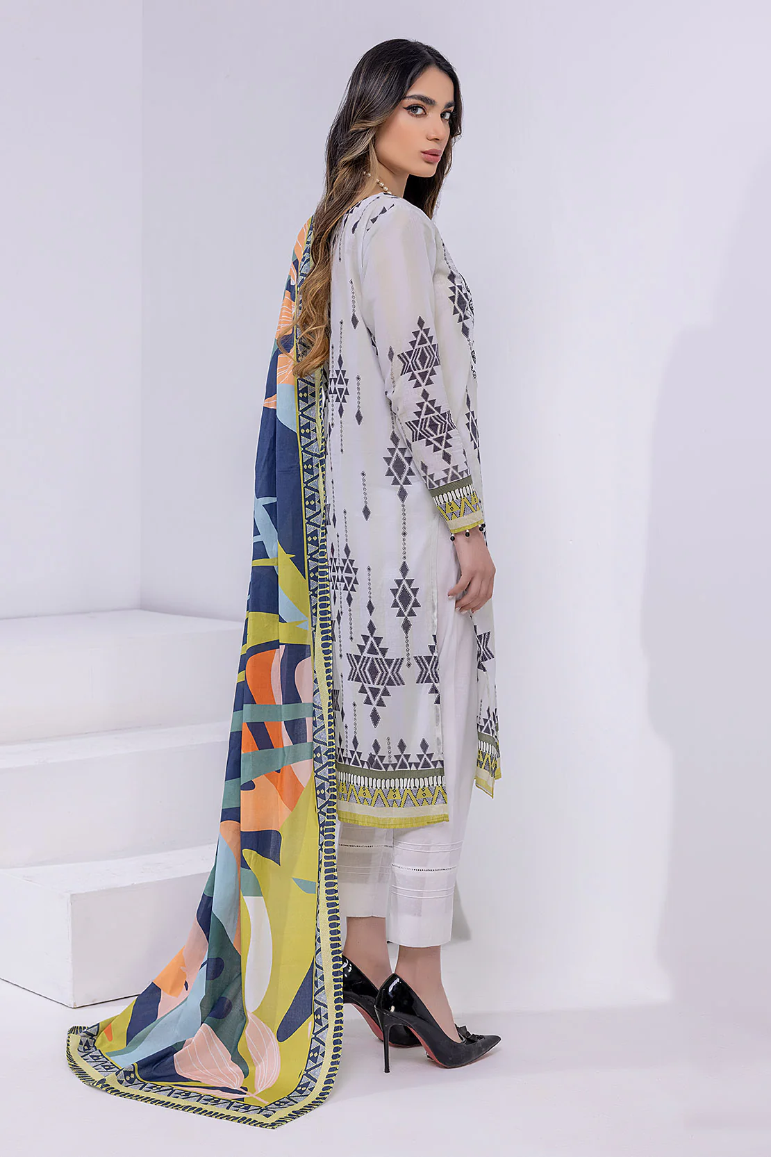 Shirt Trouser Dupatta - Image 2