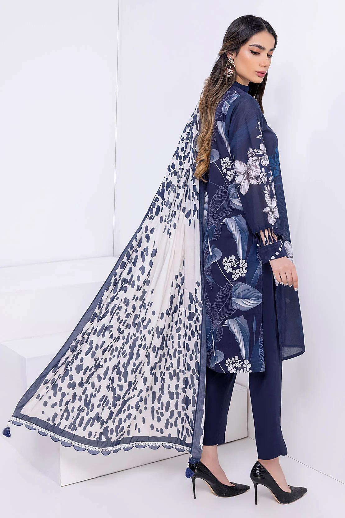 Shirt Trouser Dupatta - Image 2