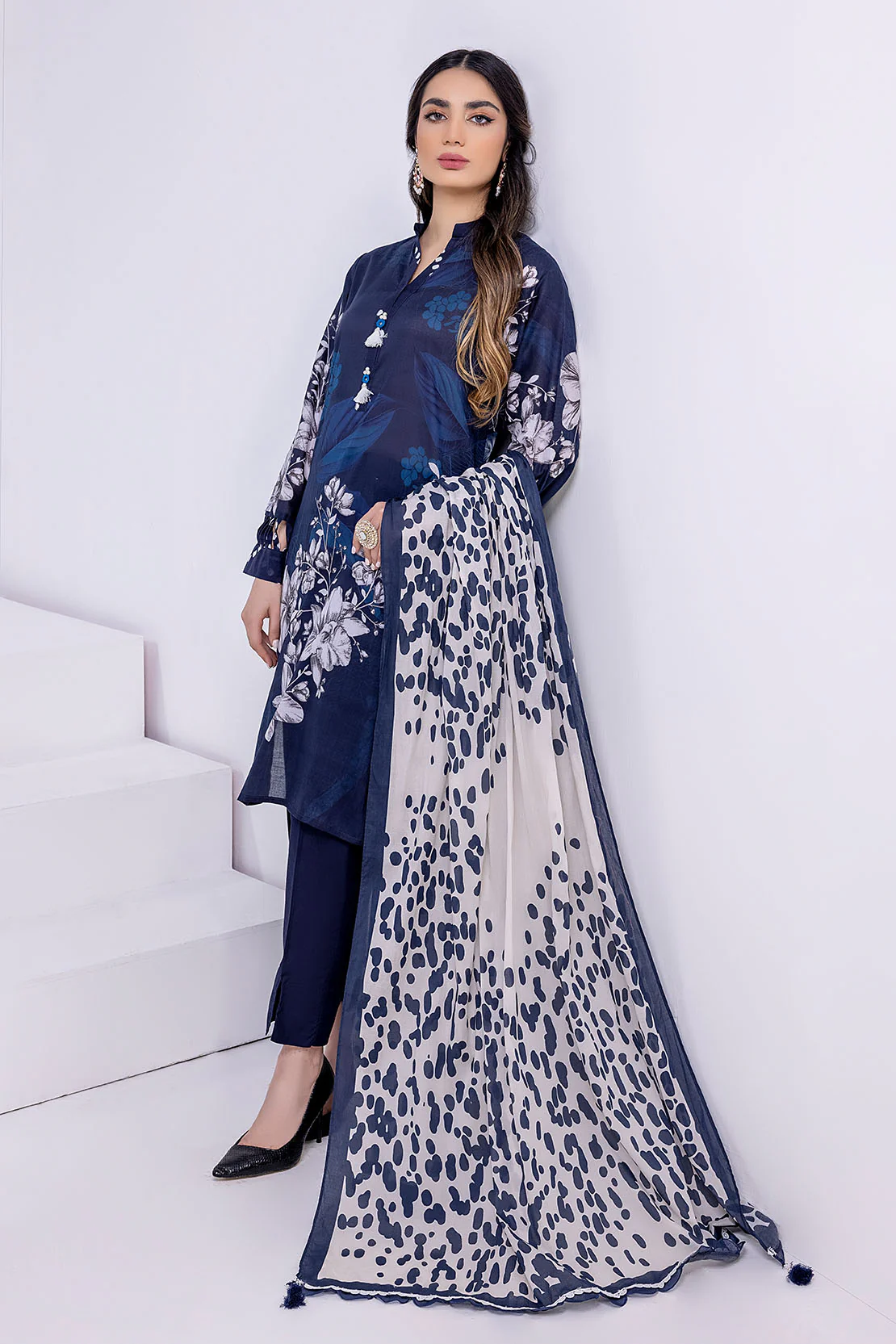 Shirt Trouser Dupatta - Image 3