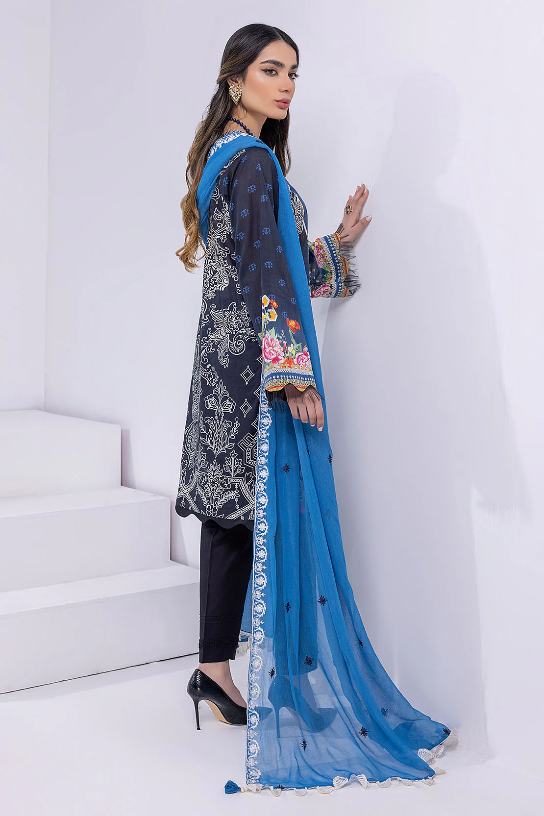 Shirt Trouser Dupatta - Image 2