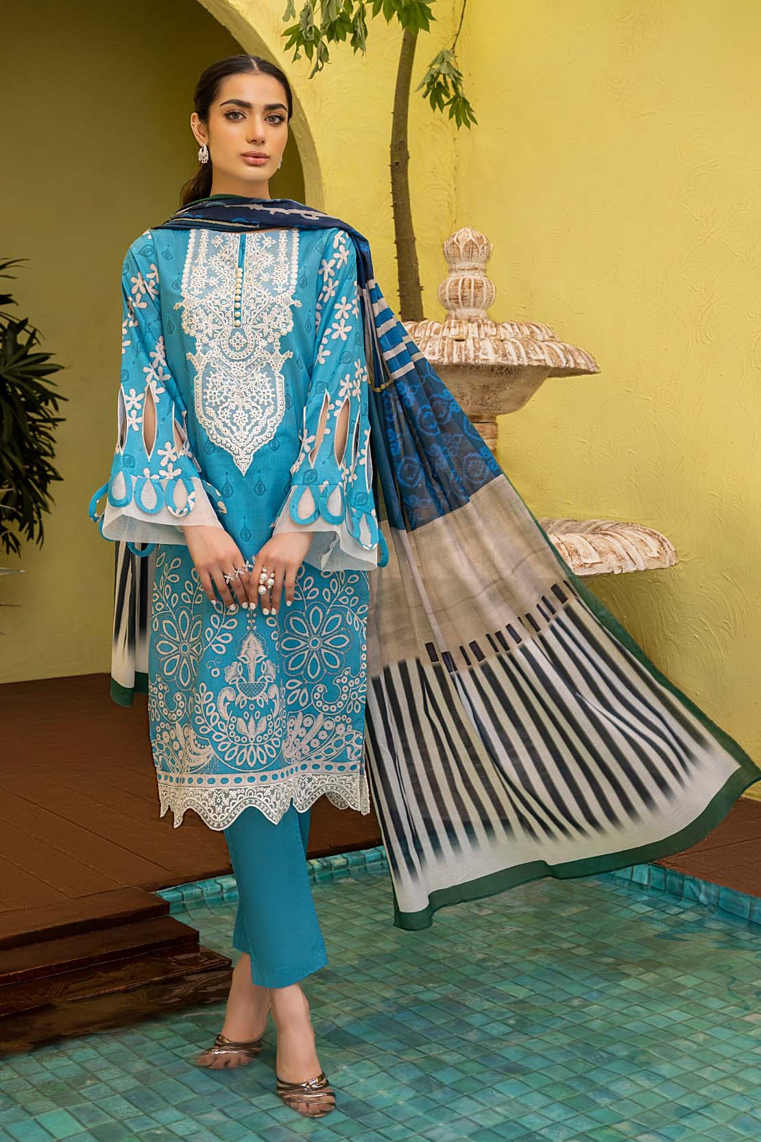 Shirt Trouser Dupatta - Image 3
