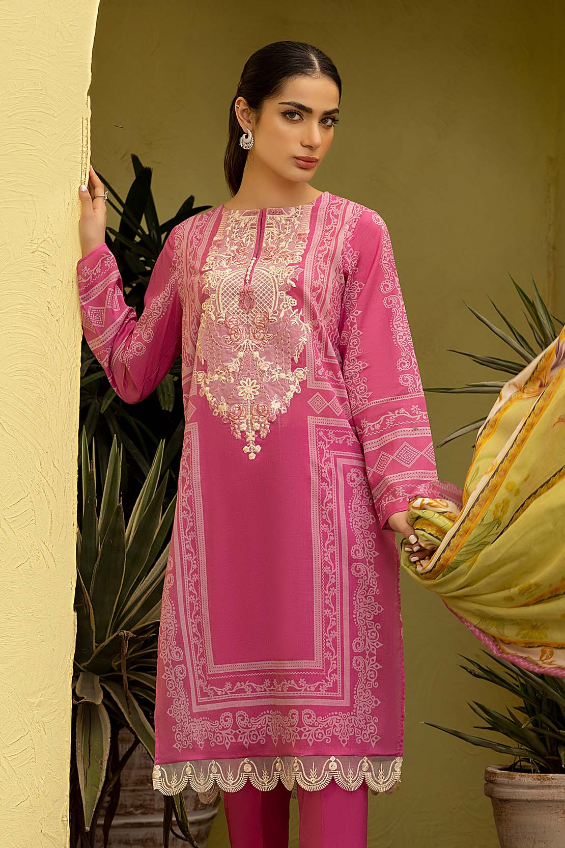 Shirt Trouser Dupatta - Image 5
