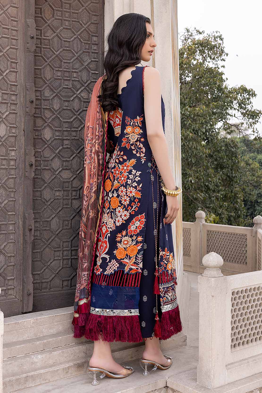 Embroidered Premium Lawn Suit - Image 2