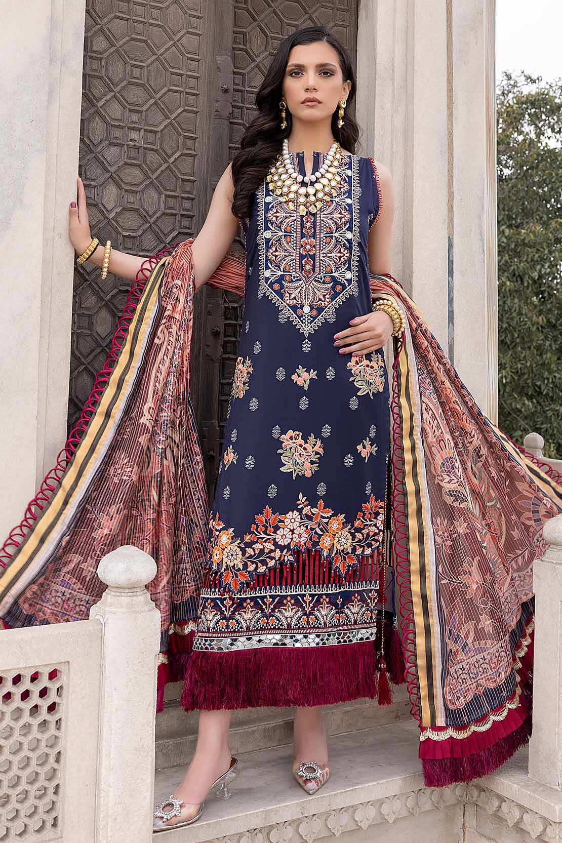 Embroidered Premium Lawn Suit - Image 4