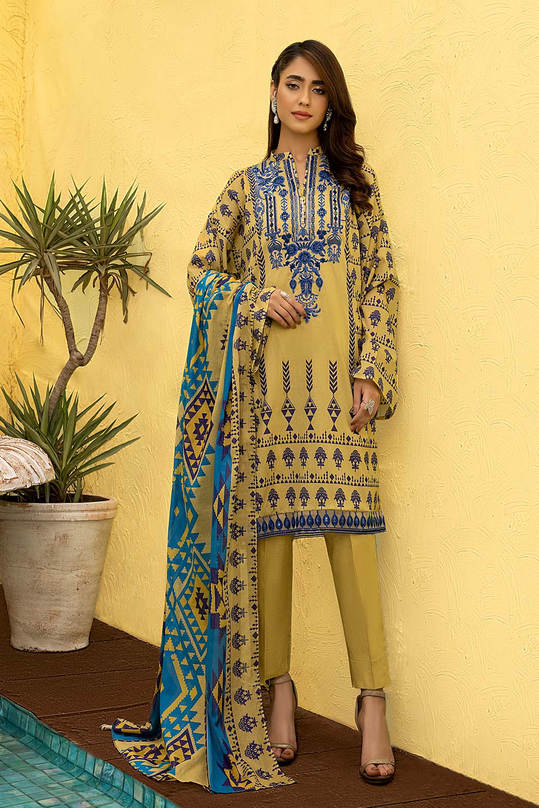 Shirt Trouser Dupatta - Image 3