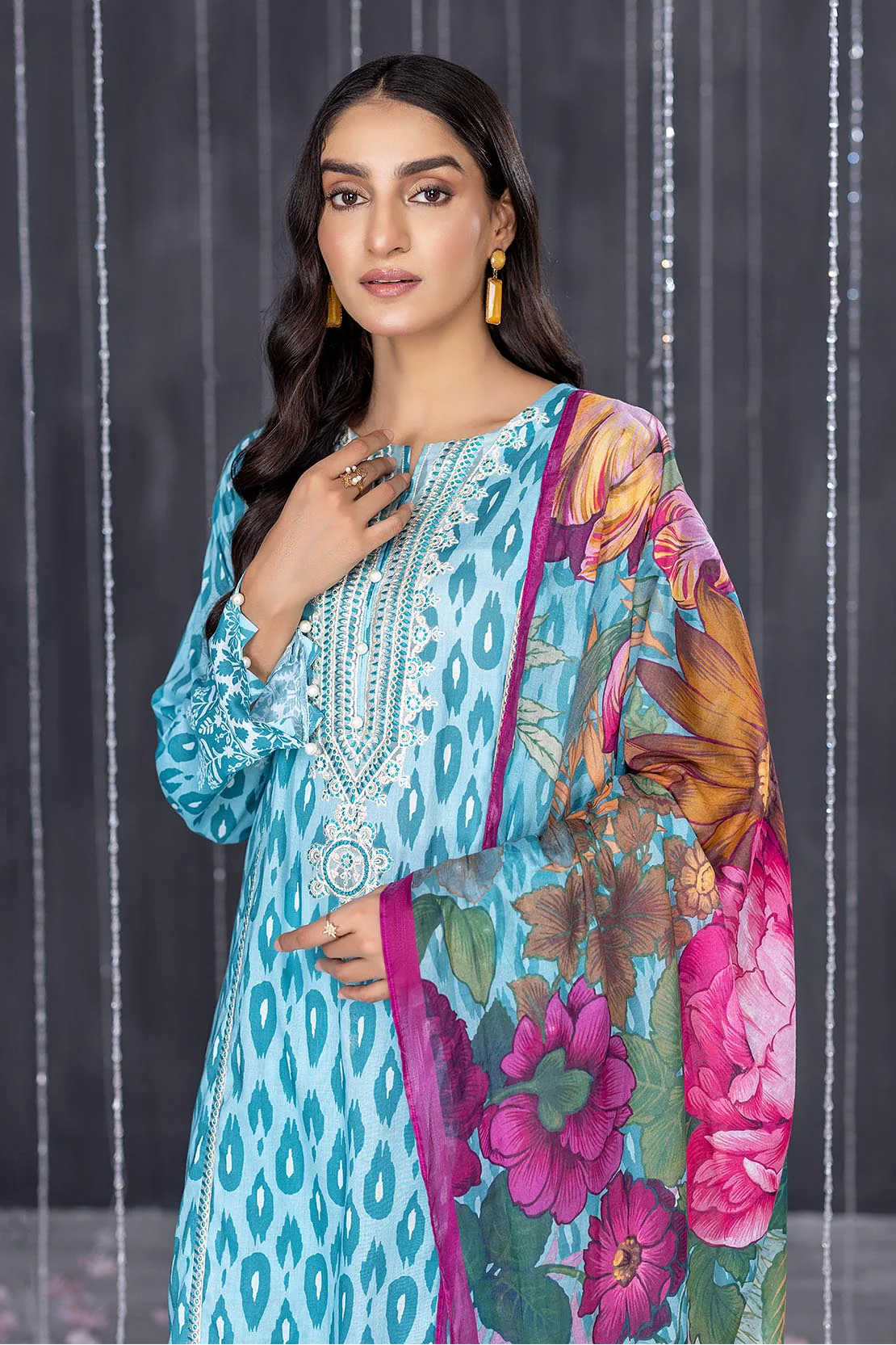 Shirt Trouser Dupatta - Image 4