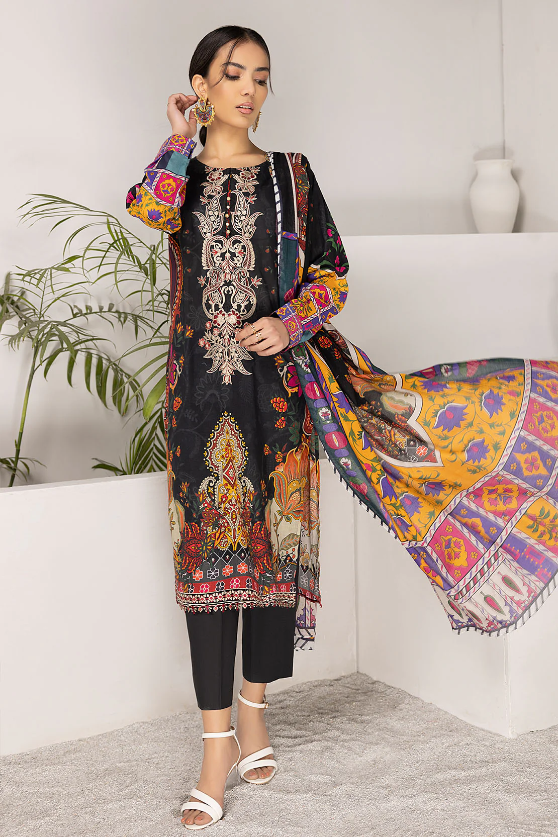 Shirt Trouser Dupatta - Image 4