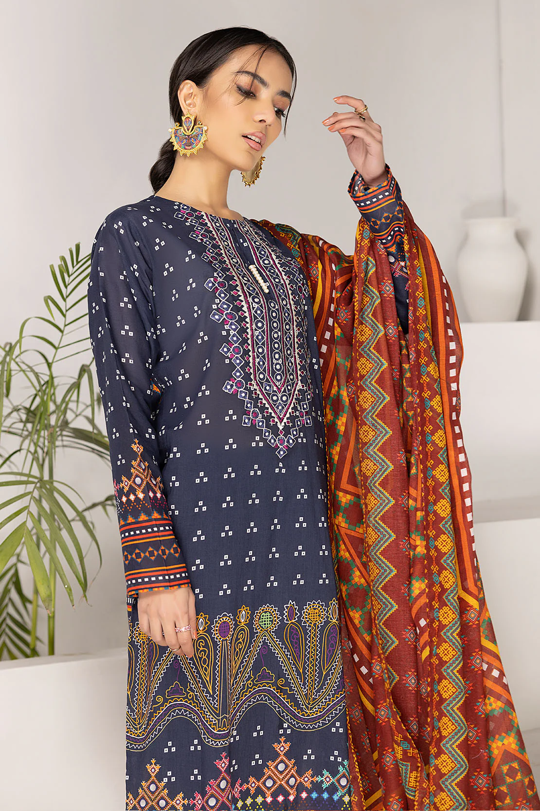 Shirt Trouser Dupatta - Image 3
