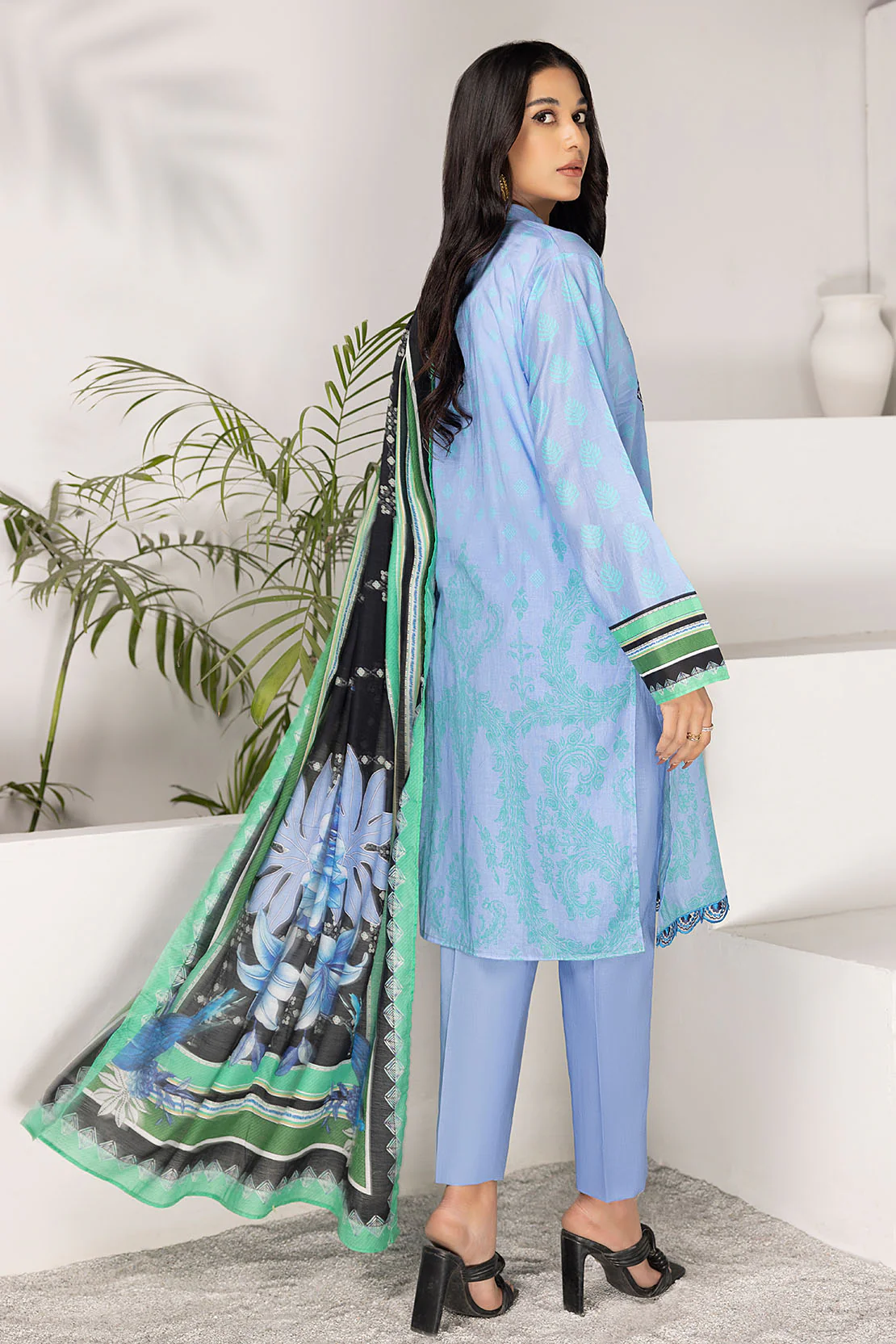 Shirt Trouser Dupatta - Image 2