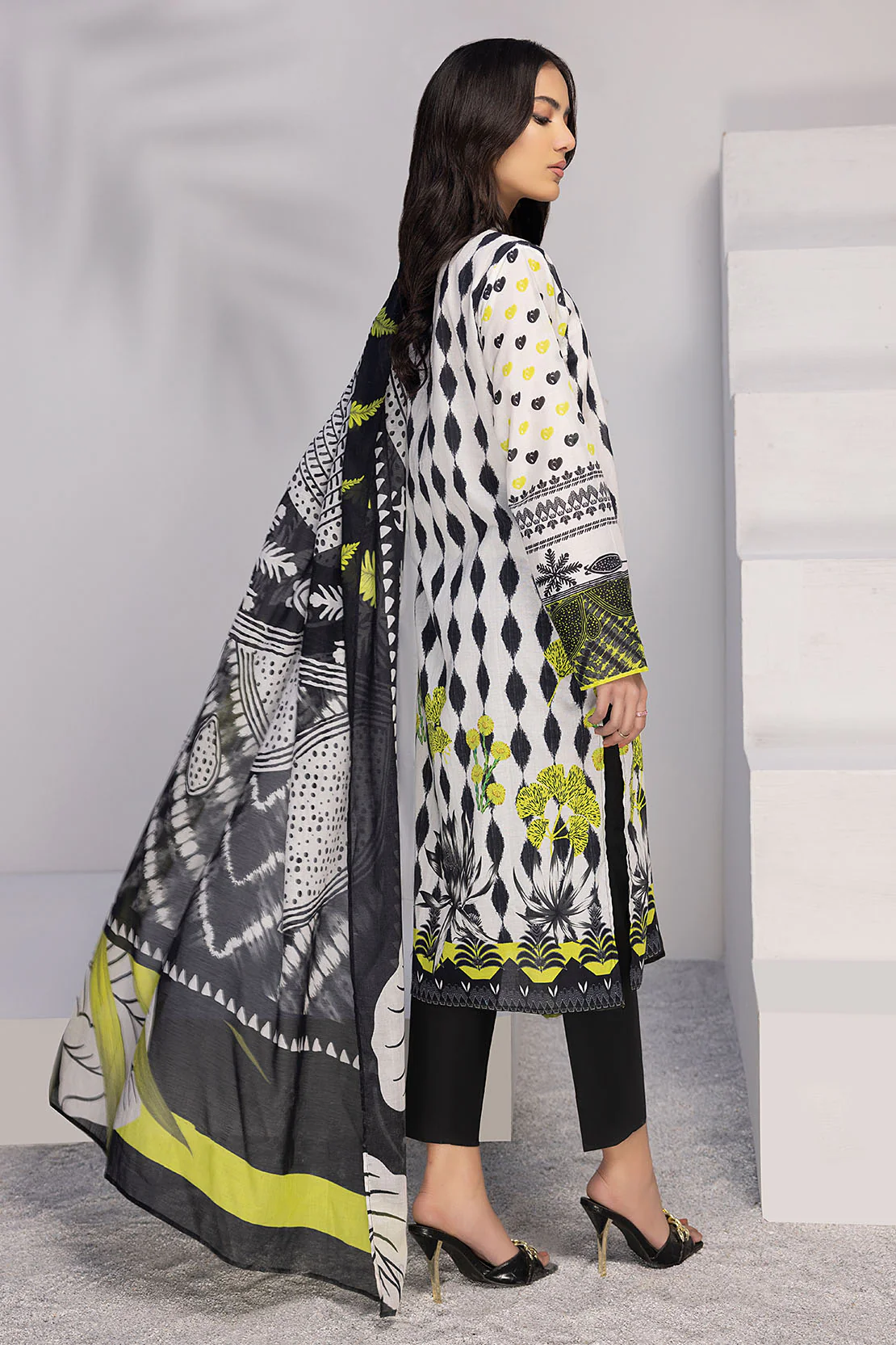 Shirt Trouser Dupatta - Image 2