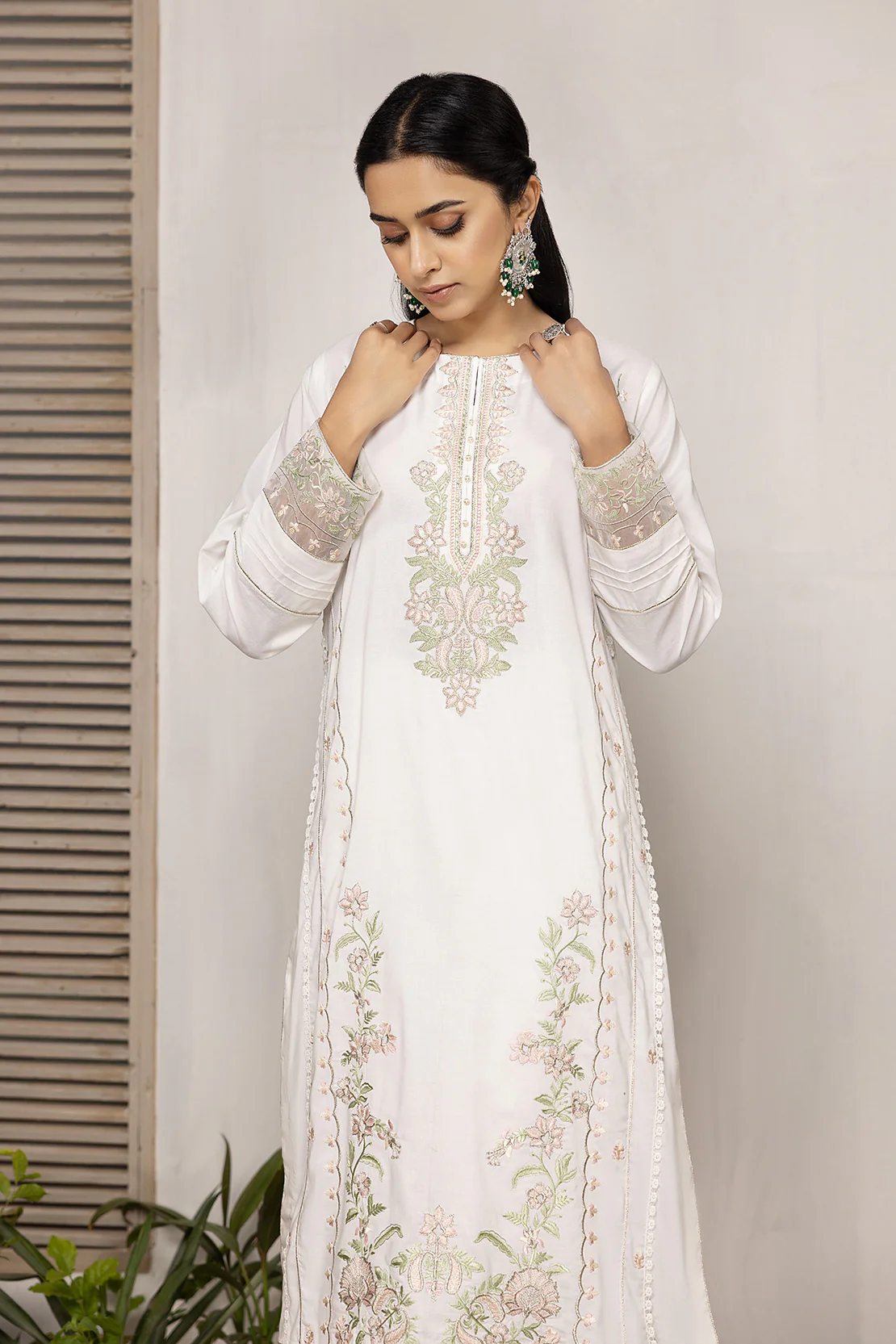 Solid Embroidered Shirt - Image 5