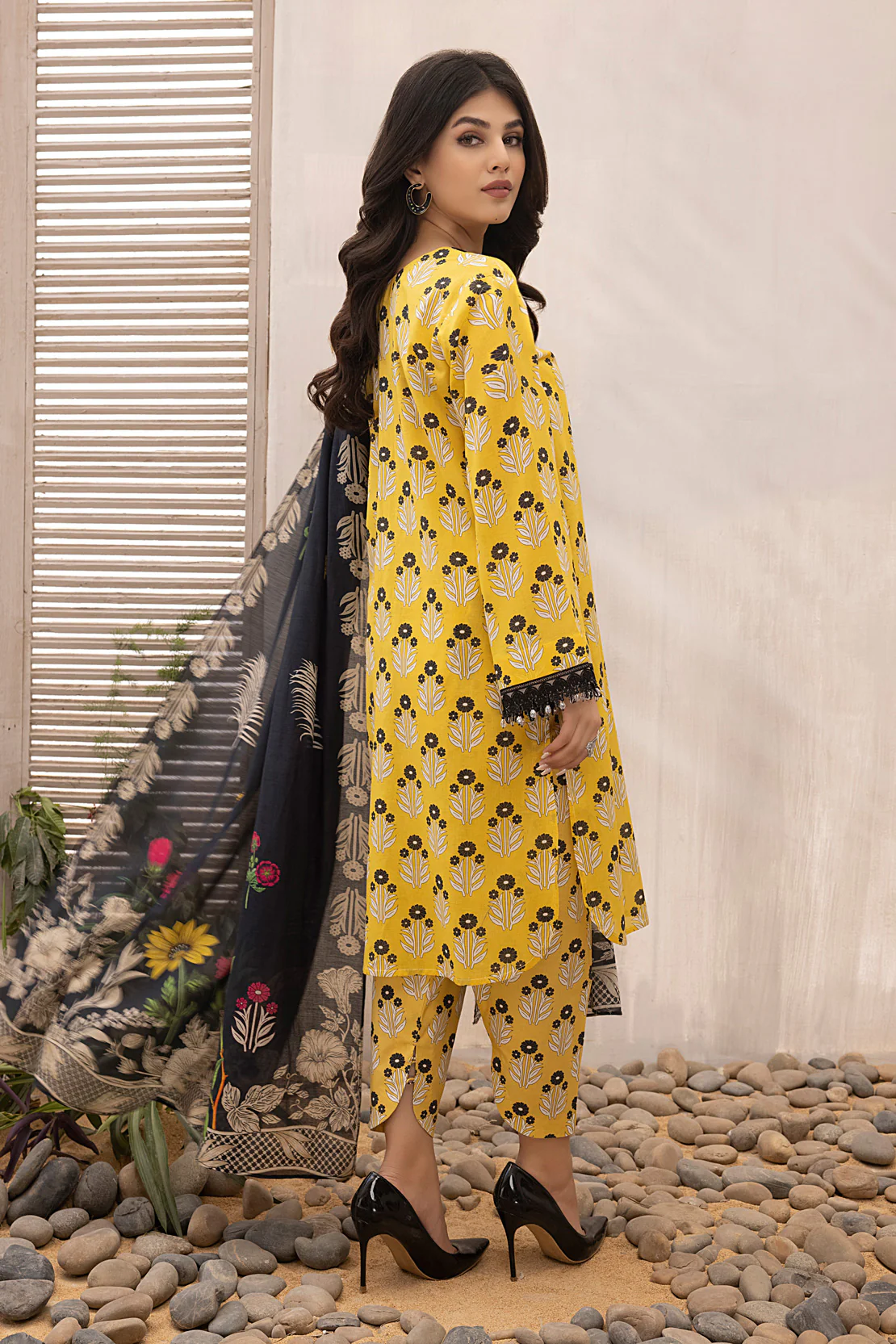 Shirt Trouser Dupatta - Image 2