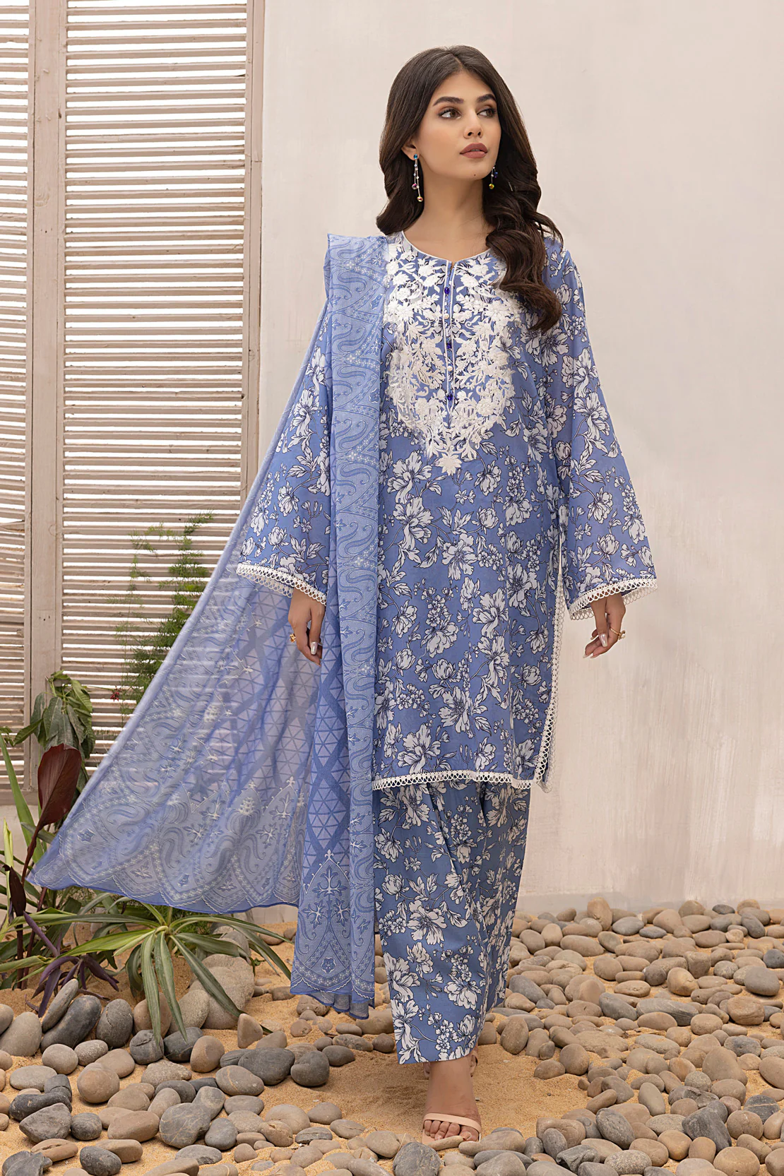 Shirt Trouser Dupatta - Image 5